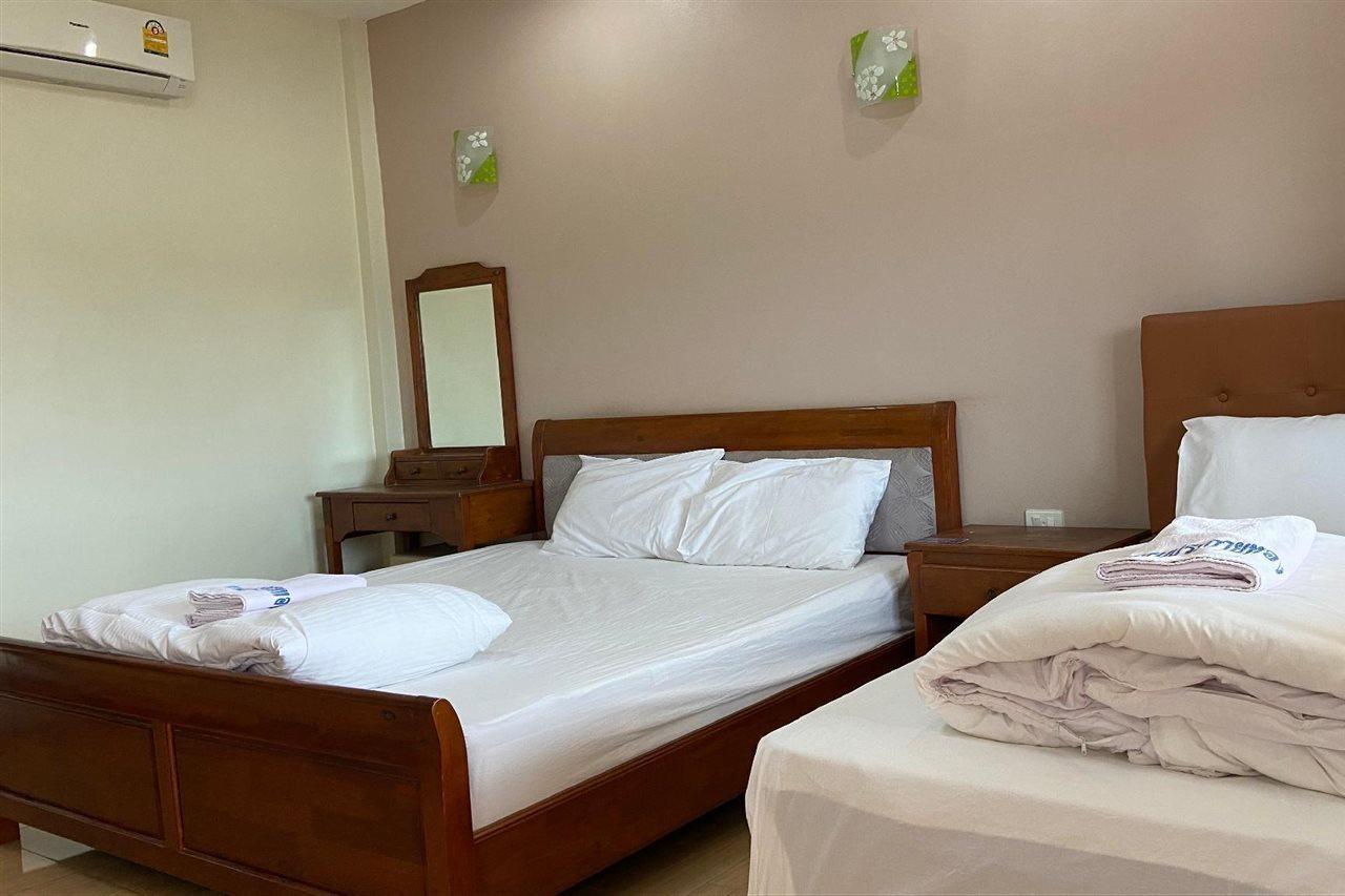 Prakaithong Hotel Amphoe Sawang Daen Din المظهر الخارجي الصورة