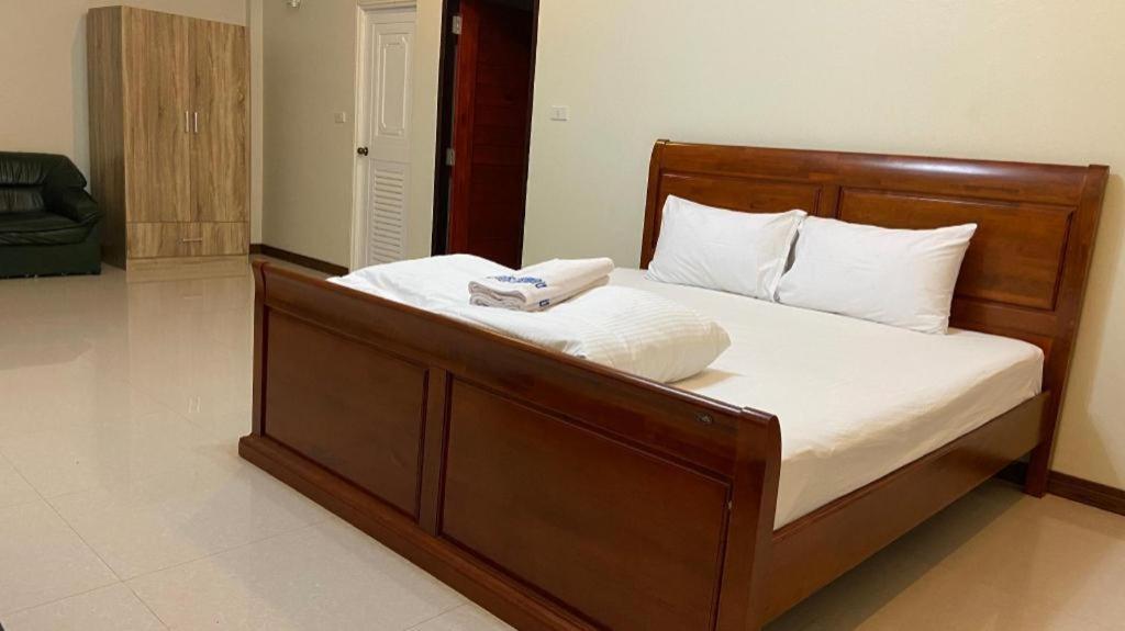 Prakaithong Hotel Amphoe Sawang Daen Din المظهر الخارجي الصورة