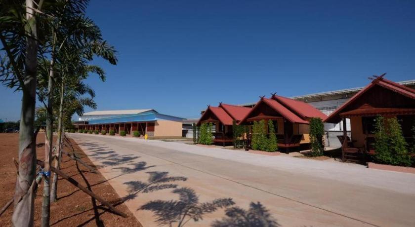 Prakaithong Hotel Amphoe Sawang Daen Din المظهر الخارجي الصورة